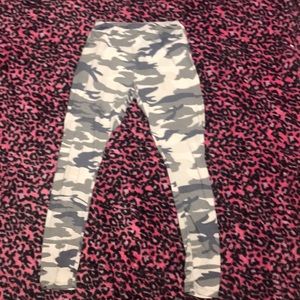 Camo v top legging